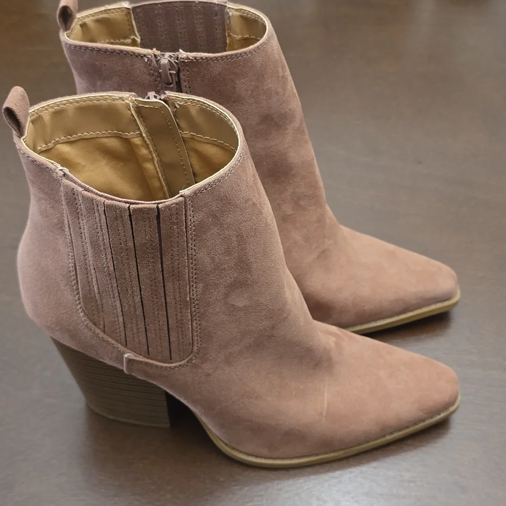 QUPID Womens Sz 10 Booties Square‎ Toe 4